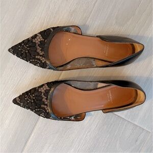 Givenchy- Lace Pointed Toe Flats